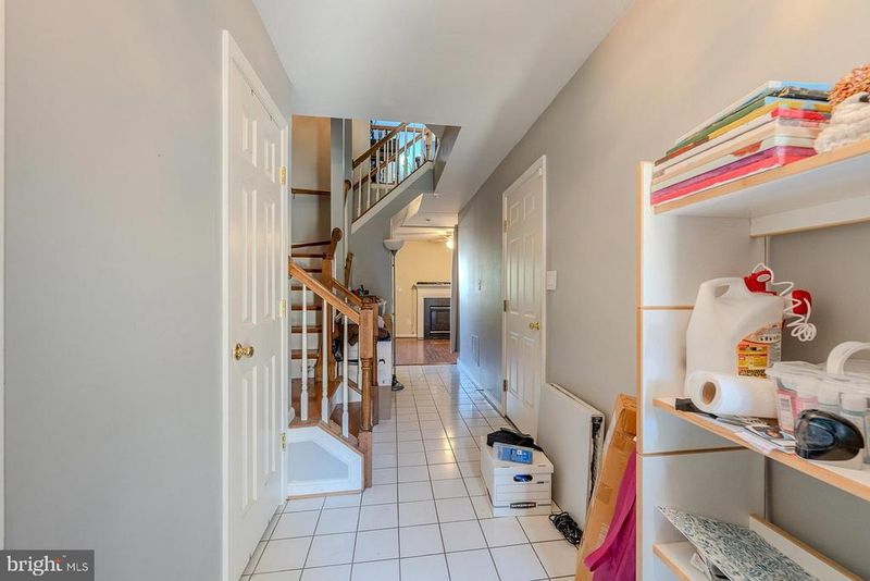 45550 Reading Ter, Sterling, VA 20166
