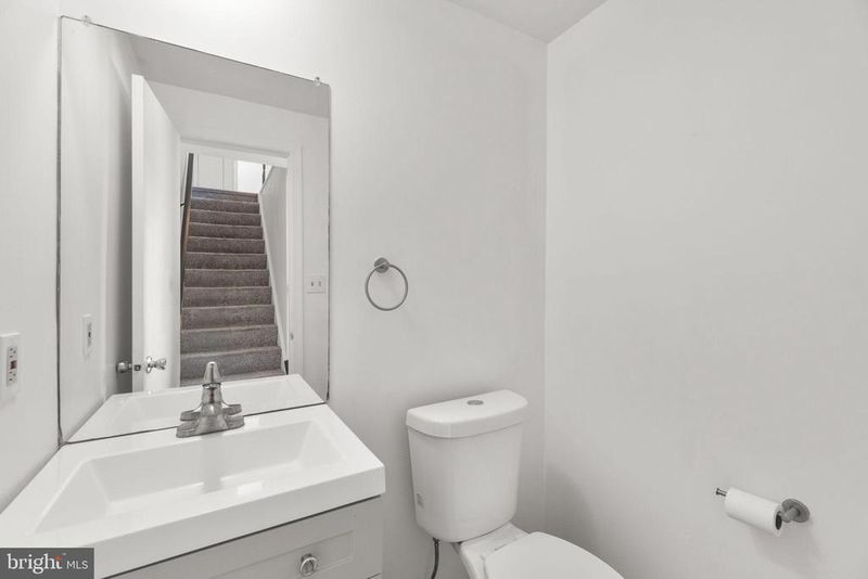 1225 Danielle Dr #1225E, Frederick, MD 21703