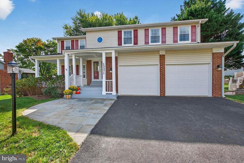 13371 Teaberry Ct, Fairfax, VA 22033