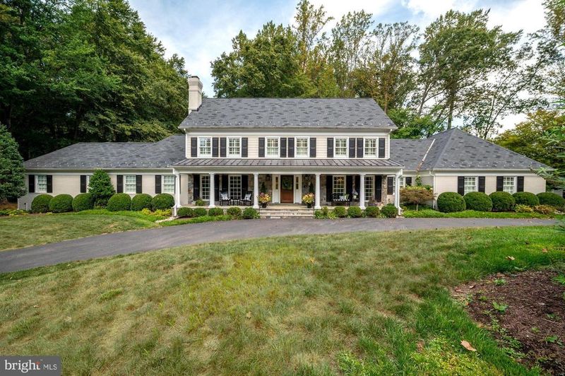 9921 New London Dr, Potomac, MD 20854