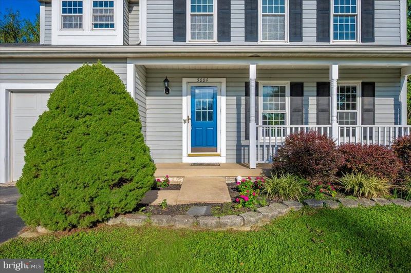 5004 Finch Ct, Frederick, MD 21703