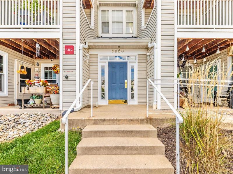 5600 Avonshire Pl #G, Frederick, MD 21703