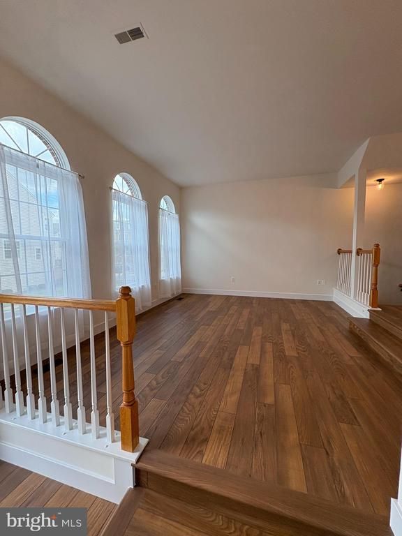 6729 Applemint Ln, Alexandria, VA 22310
