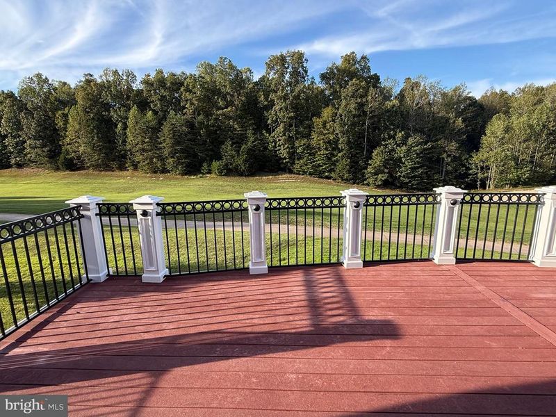 11780 Chanceford Dr, Woodbridge, VA 22192