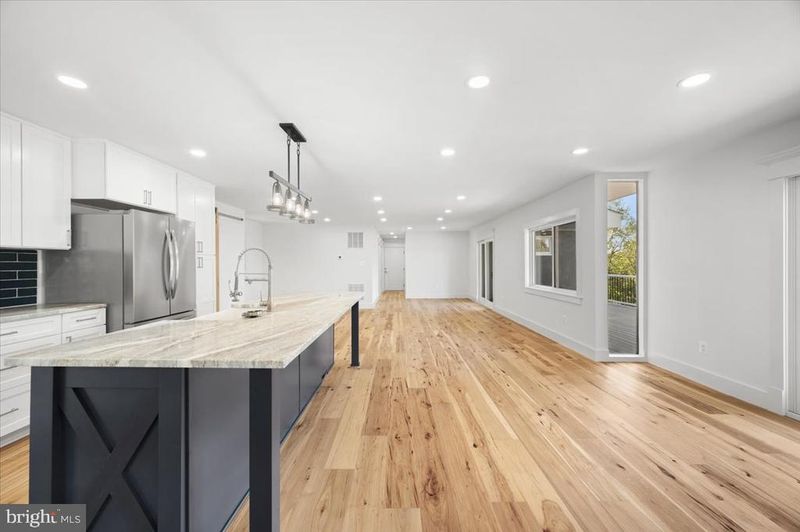 4117 Crow Rock Rd, Myersville, MD 21773