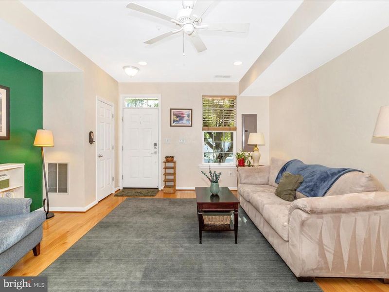 648 Tivoli Rd, Frederick, MD 21703