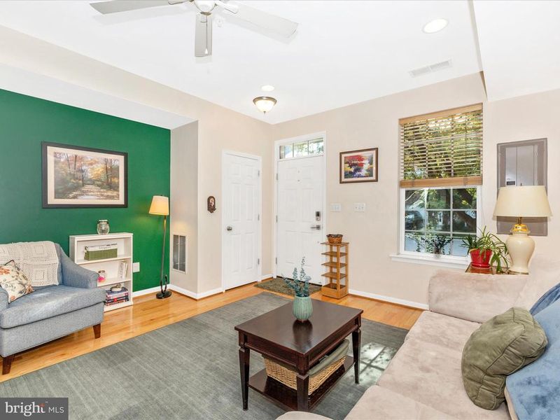 648 Tivoli Rd, Frederick, MD 21703