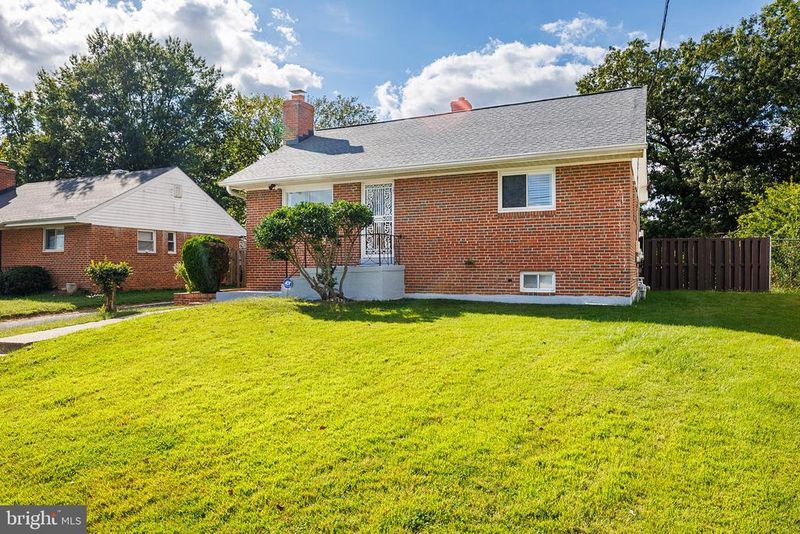 8210 15th Pl, Hyattsville, MD 20783