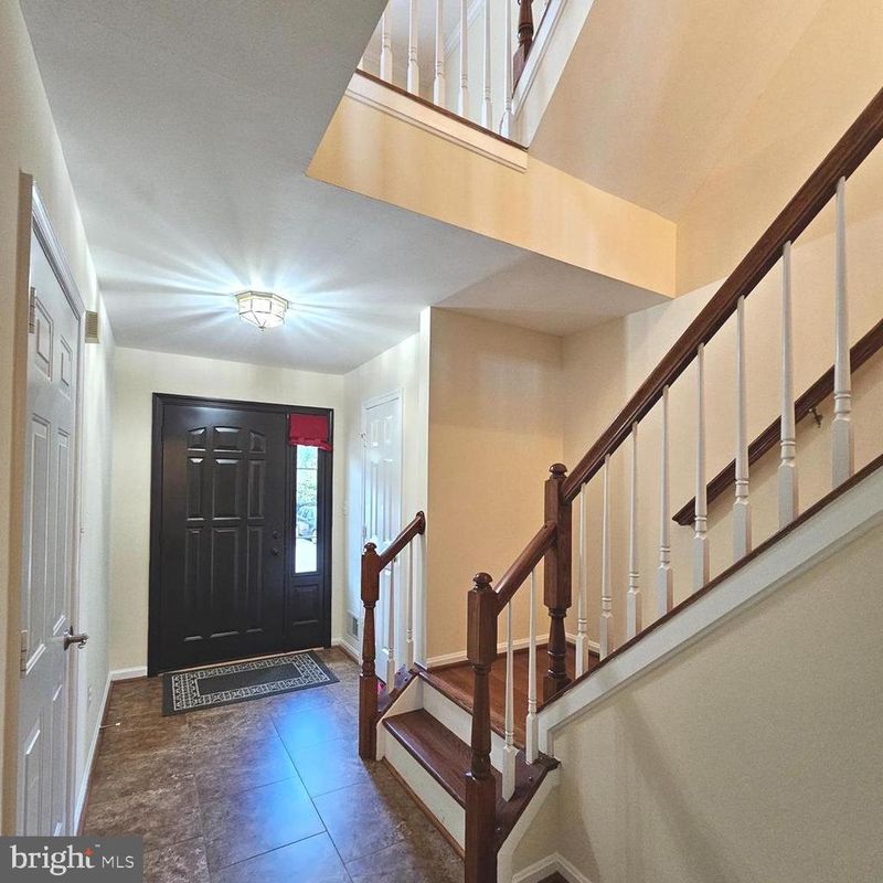 45427 Baggett Ter, Sterling, VA 20166