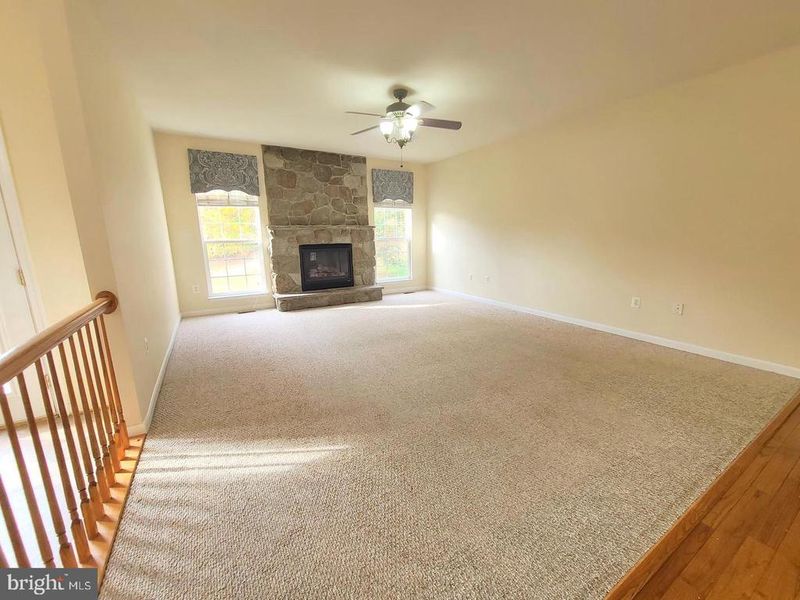 3746 Katie Pl, Triangle, VA 22172