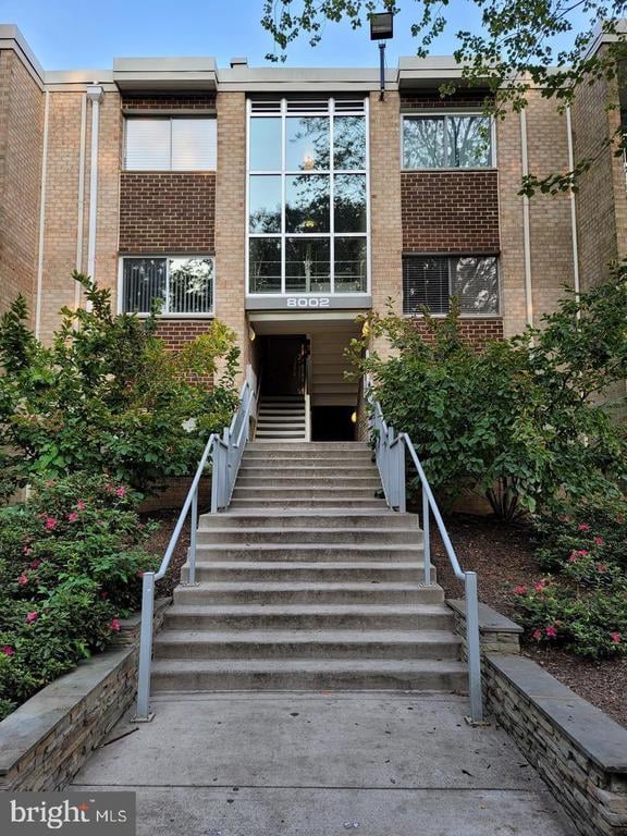 8002 Chanute Pl #3, Falls Church, VA 22042