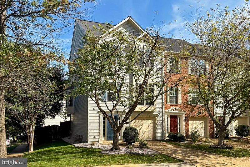 14734 Ducktan Loop, Gainesville, VA 20155