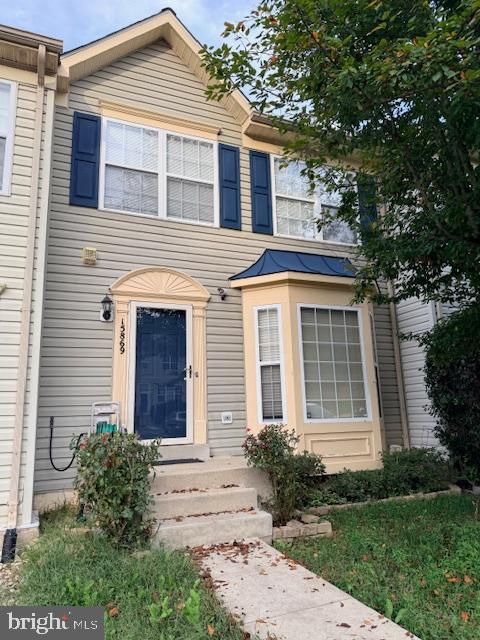 15869 Pebblewood St, Dumfries, VA 22025