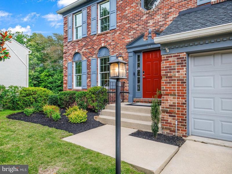 764 Springbloom Dr, Millersville, MD 21108