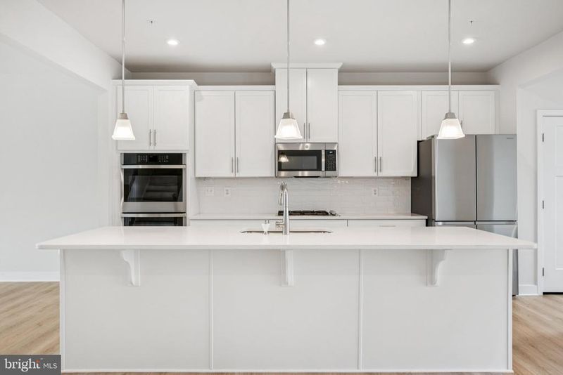 6120 Aster View Ln, Frederick, MD 21703