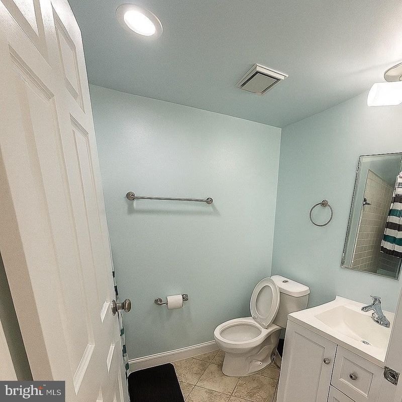 3361 Yost Ln #202, Dumfries, VA 22026