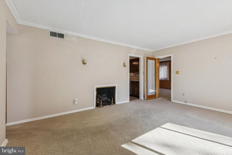 1523 Crest Rd, Silver Spring, MD 20902