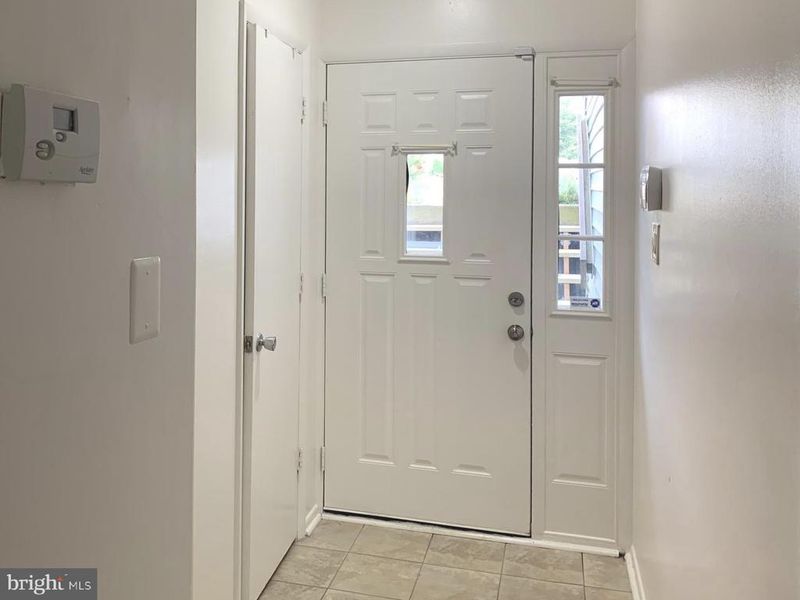 2216 Notely Ln #111, Crofton, MD 21114