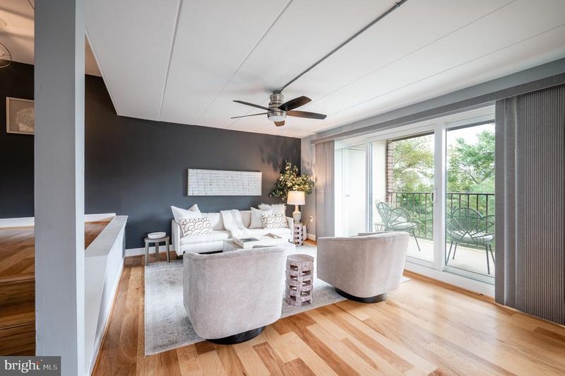 110 Roberts Ln #301, Alexandria, VA 22314