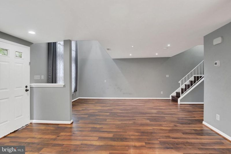 8812 Sturbridge Pl, Montgomery Village, MD 20886