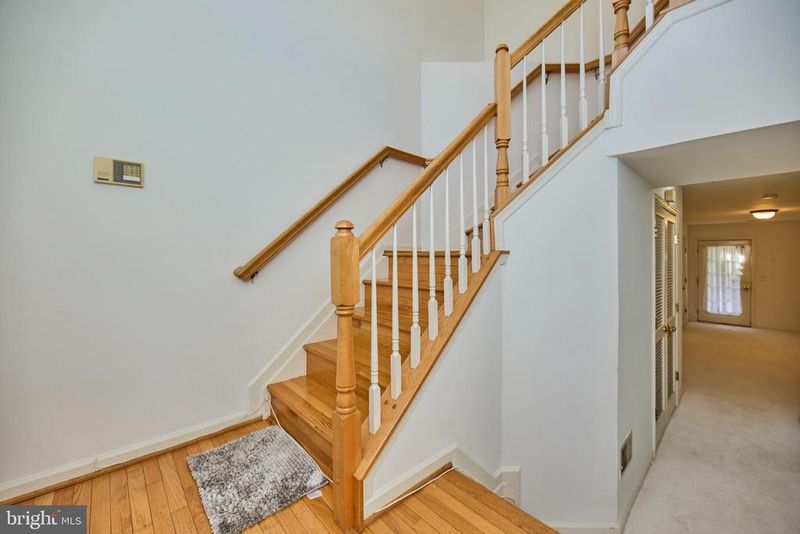 11485 Carriage Gate Ct, Fairfax, VA 22030