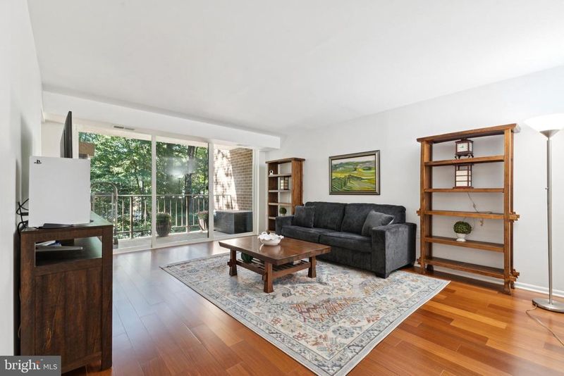 1413 Northgate Sq #13/12B, Reston, VA 20190