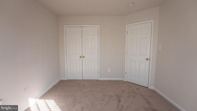 14716 Corner Post Pl, Haymarket, VA 20169