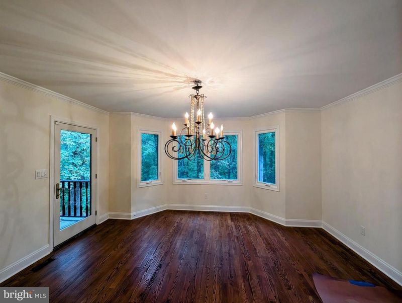 15 E Nap Ln, Annapolis, MD 21409