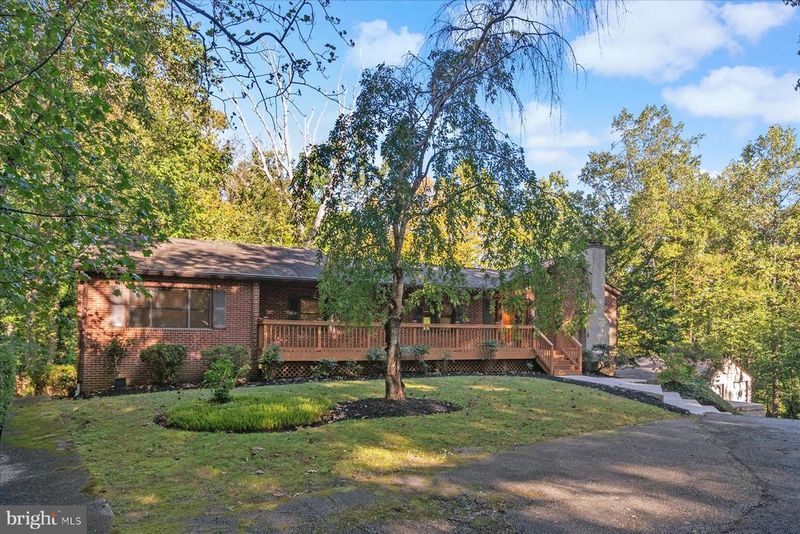 1496 River Rd, Crownsville, MD 21032
