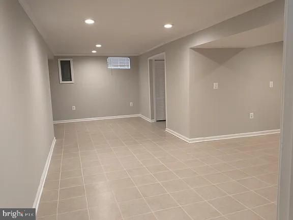 9707 E Light Dr, Silver Spring, MD 20903