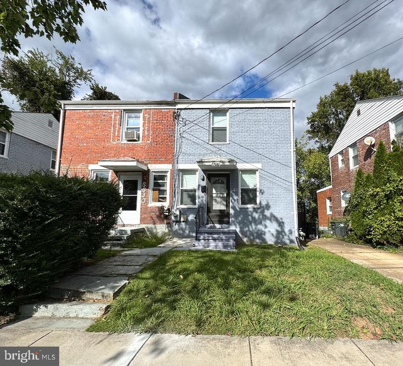 5532 B St SE, Washington, DC 20019