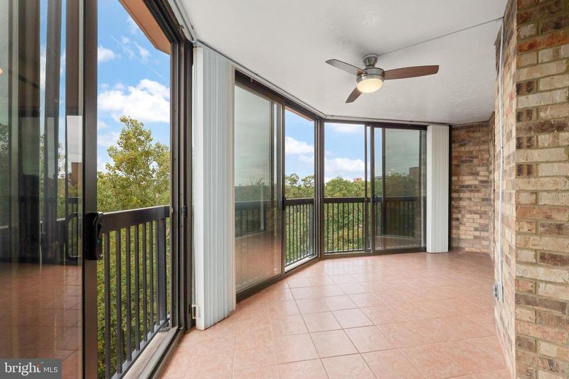 5904 Mount Eagle Dr #510, Alexandria, VA 22303