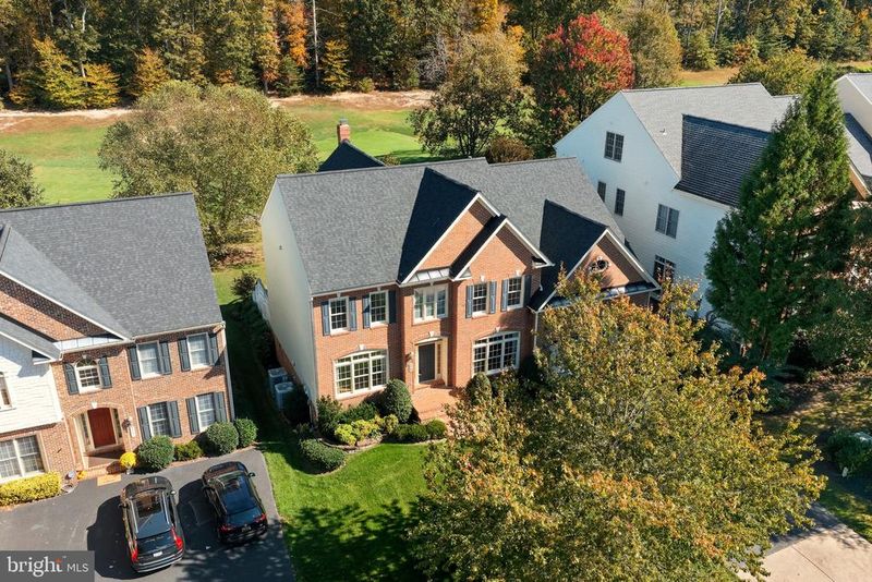4445 Tuscany Ct, Woodbridge, VA 22192