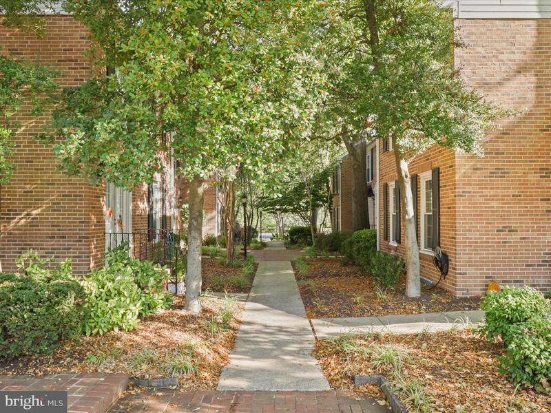 2612 S Arlington Mill Dr #4, Arlington, VA 22206