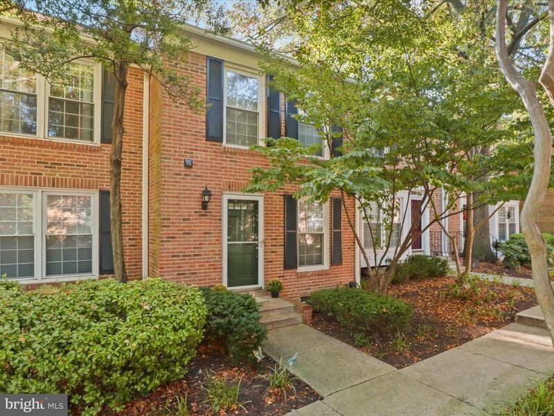 2612 S Arlington Mill Dr #4, Arlington, VA 22206