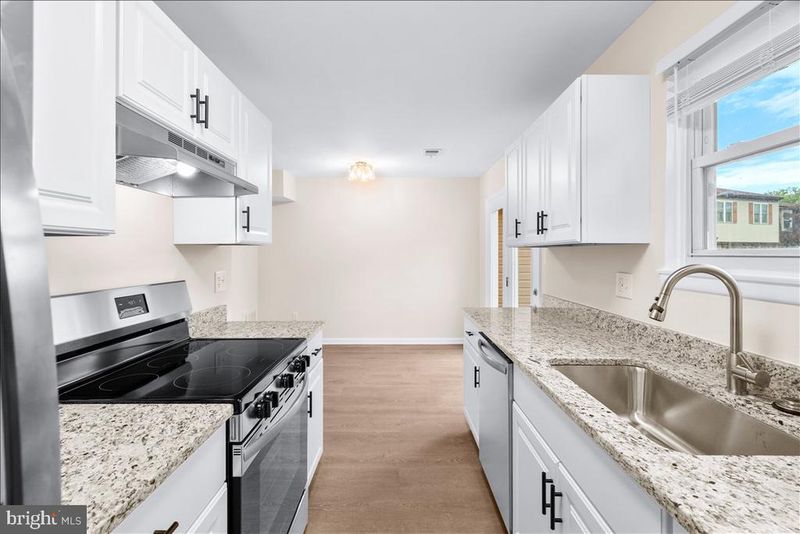8411 Foresight Ln, Walkersville, MD 21793