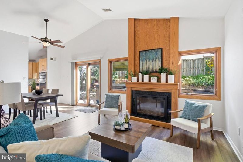 10508 Indigo Ln, Fairfax, VA 22032