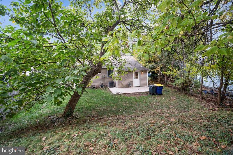 7917 Johnson Ave, Glenarden, MD 20706