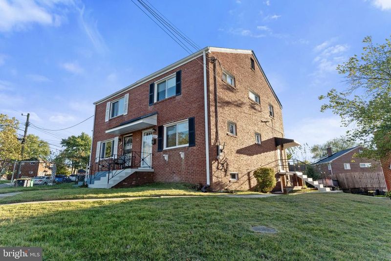 2605 Keith St, Temple Hills, MD 20748