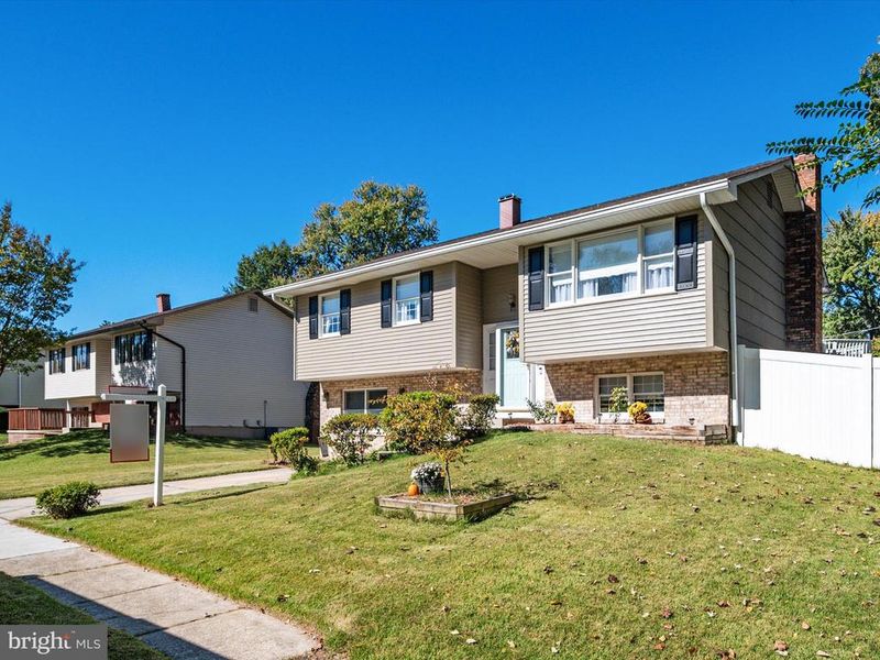 454 Nolheight Rd, Glen Burnie, MD 21061