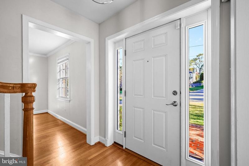 9640 Culver St, Kensington, MD 20895