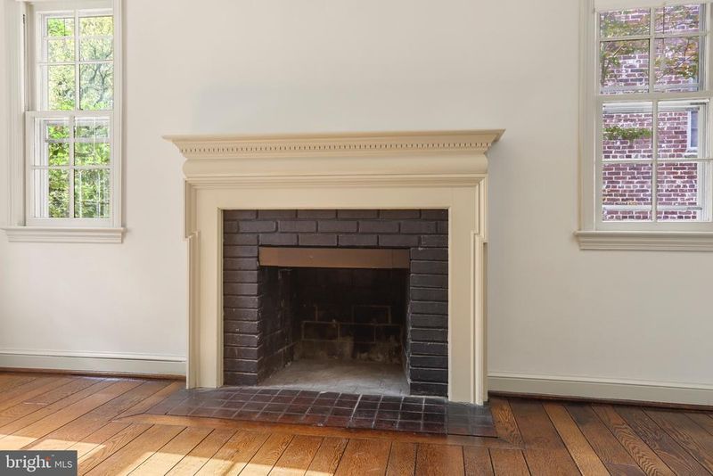 5025 V St NW, Washington, DC 20007