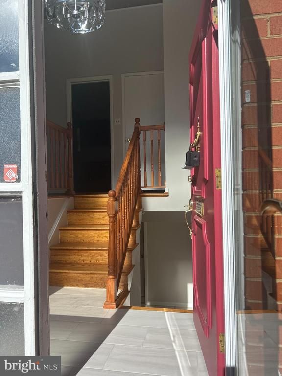 5329 Taney Ave, Alexandria, VA 22304