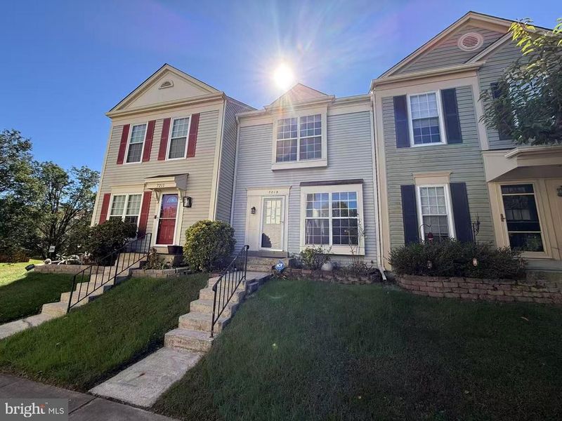 7213 Stover Dr, Alexandria, VA 22306
