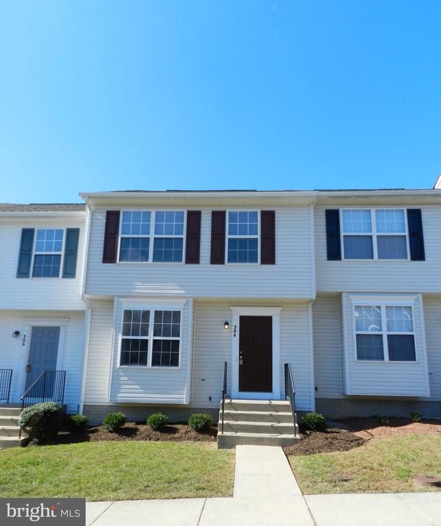 304 Merrill Ct, Stafford, VA 22554
