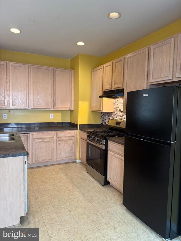 208 Terrace Dr, Stafford, VA 22554