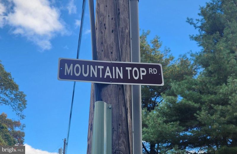 59 Mountaintop Rd, Cascade, MD 21719