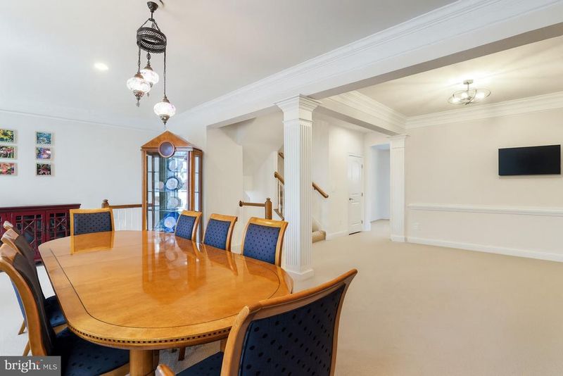 21234 Park Grove Ter, Ashburn, VA 20147