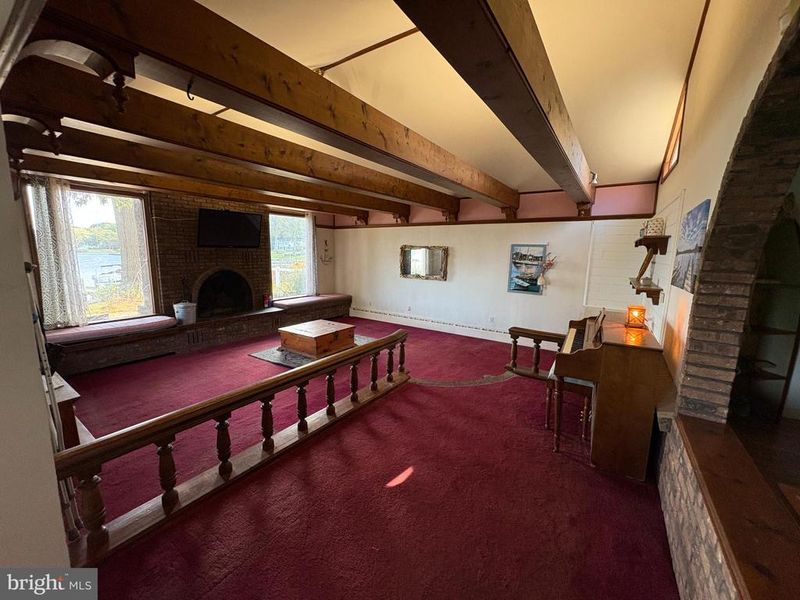 1919 Surf Cir, Pasadena, MD 21122