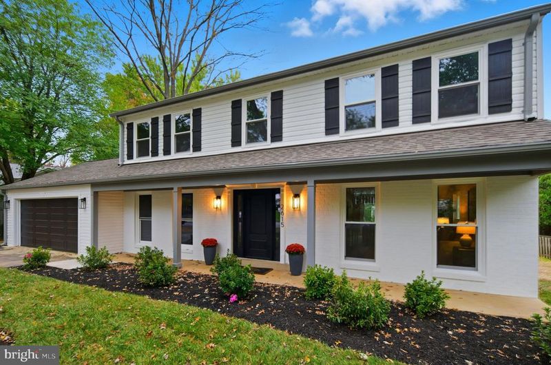 2615 Lemontree Ln, Vienna, VA 22181